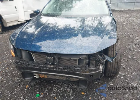 2018 Volkswagen Passat 2.0T Se z USA, uszkodzony, nr VIN 1VWBA7A38JC047295